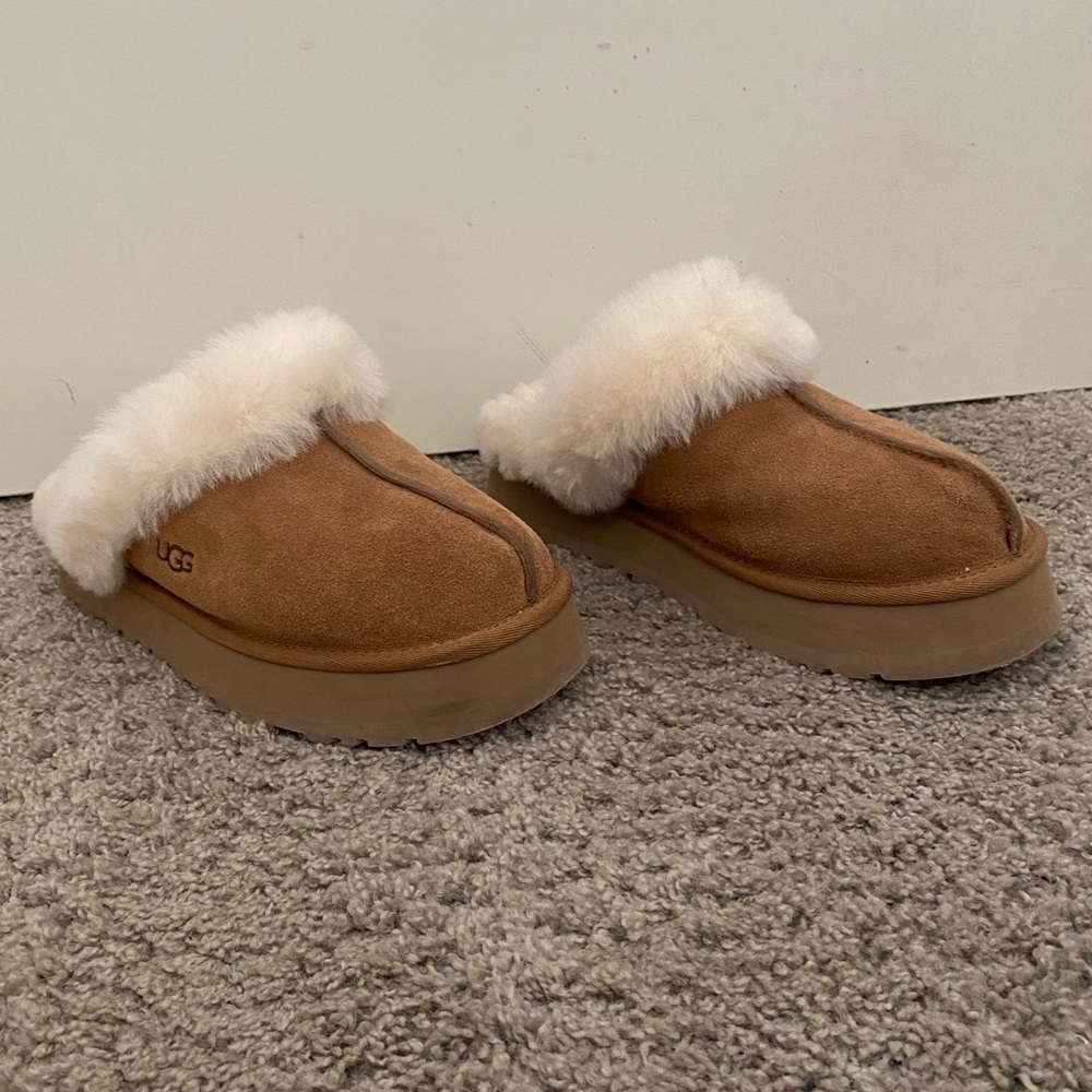 UGG Disquet Platform Slipper